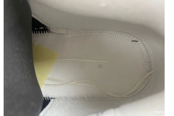 4 Frozen Moments Retro  AQ9129-001 AQ9129-001  Jordan 1208